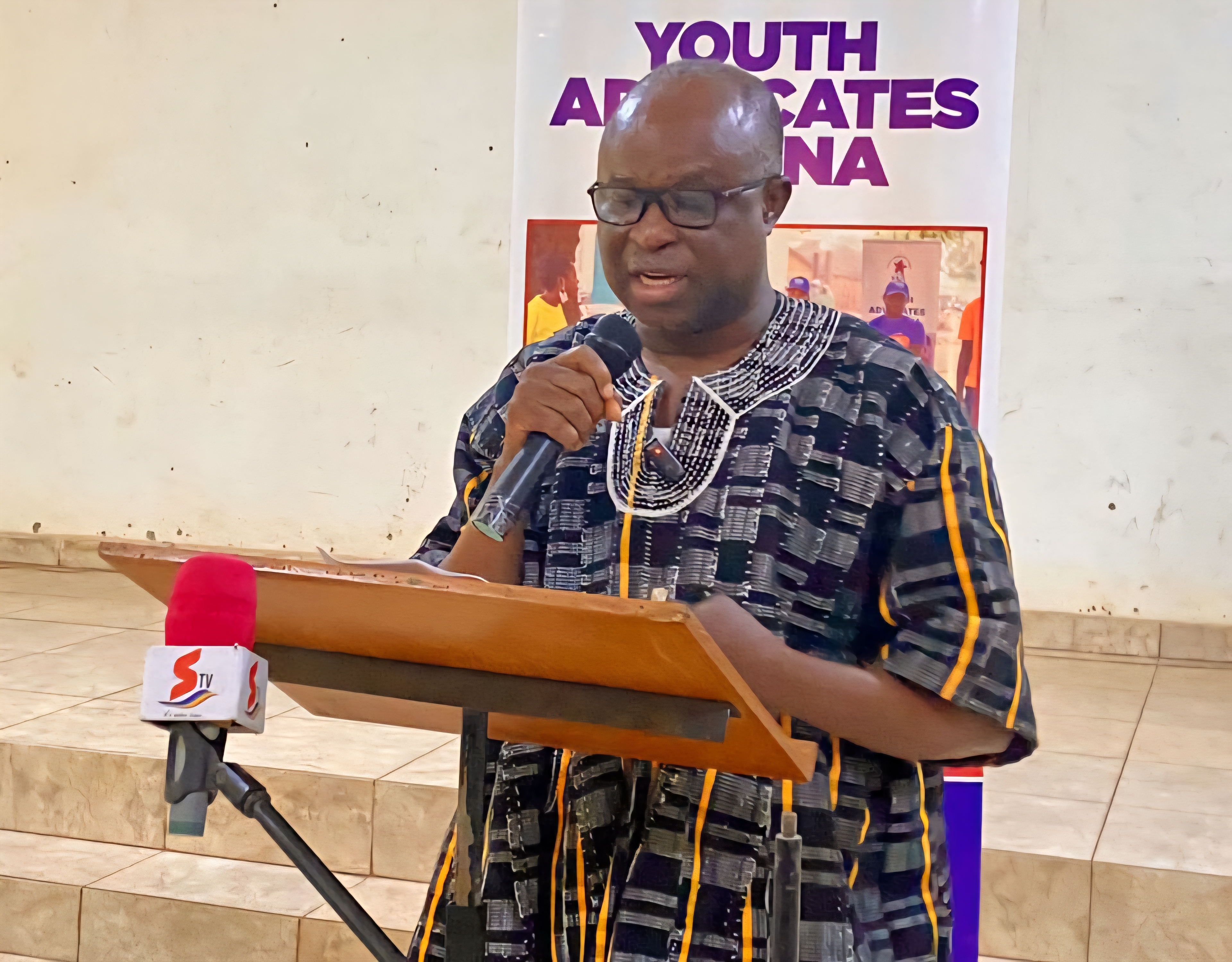 Calls for constitutional review resonate at Youth Advocates Ghana town hall