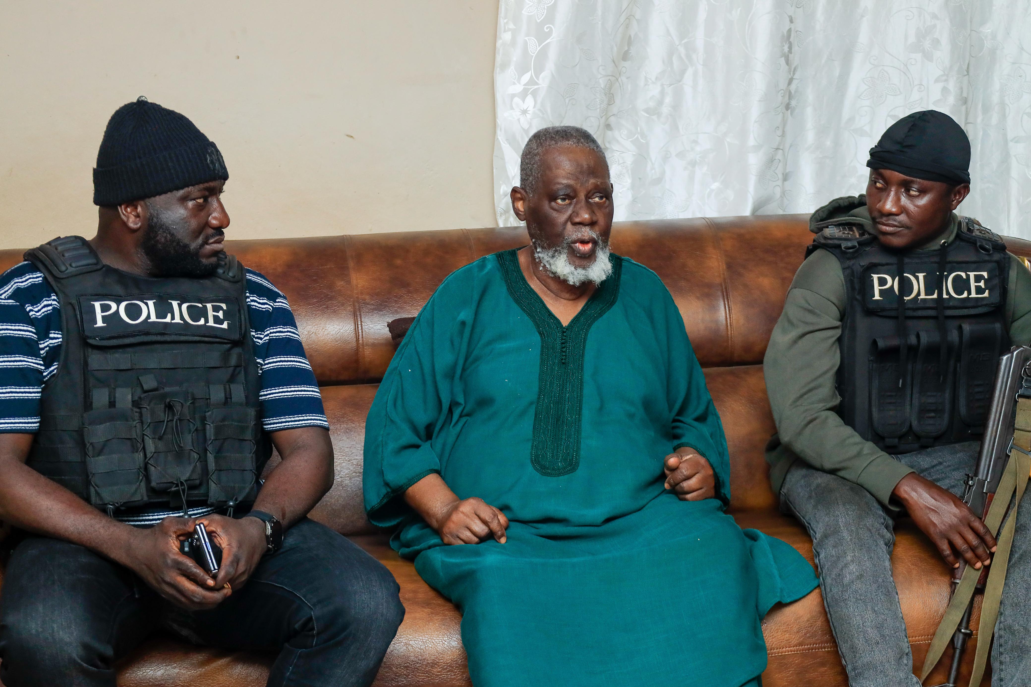 IGP’s Special Operations Team pays courtesy visit to Anbariya Sunni Community head in Tamale
