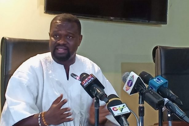 Annoh-Dompreh accuses government of suspending cocoa purchases nationwide