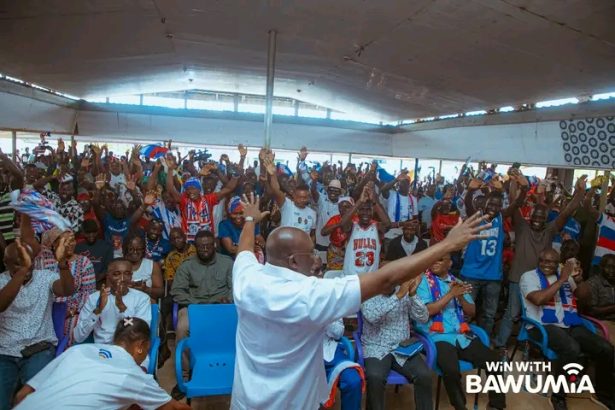 Bawumia continues campaign tour in Western Region ahead of NPP flagbearer elections