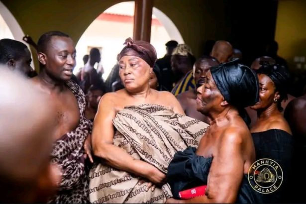 Asantehene destools Apatrapahemaa over lineage dispute