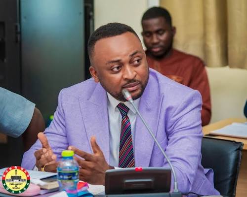 MP urges Mahama to suspend COCOBOD deputy CEO pending CHRAJ, OSP probe