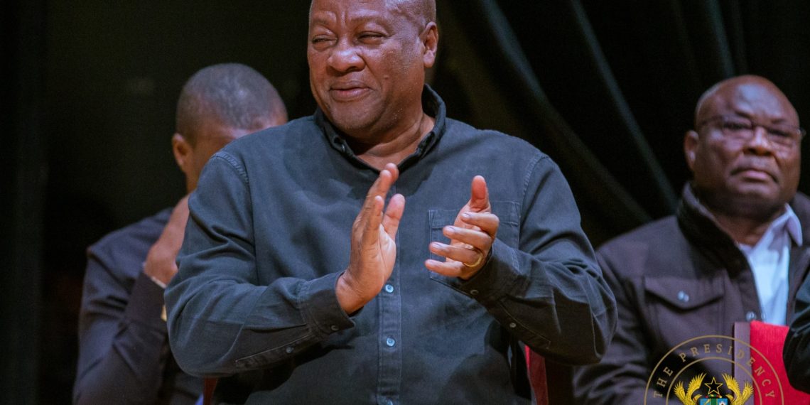 Mahama, appointees contribute GH¢6.1m to Medical Trust Fund